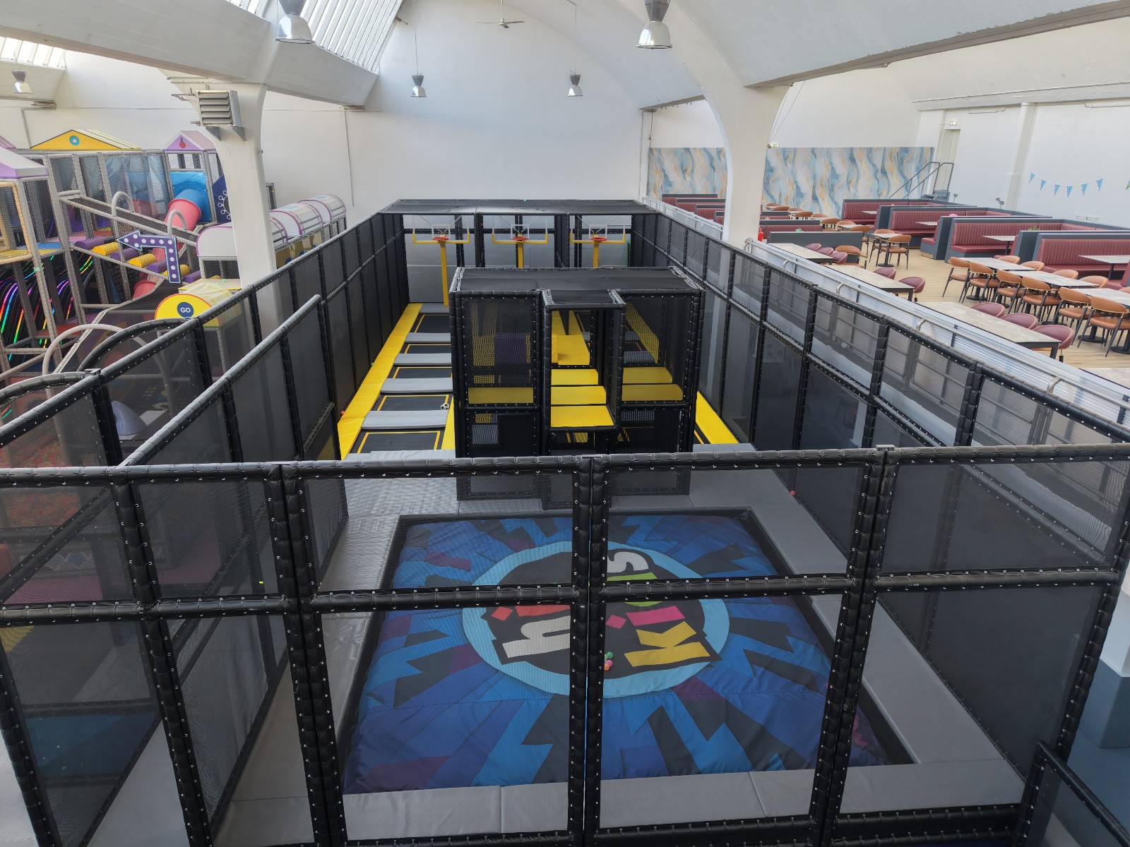 Trampolinpark im Hii Kids Park Berlin